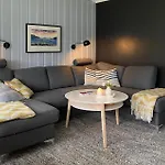 4 Bedroom In Deknepollen Feriehus