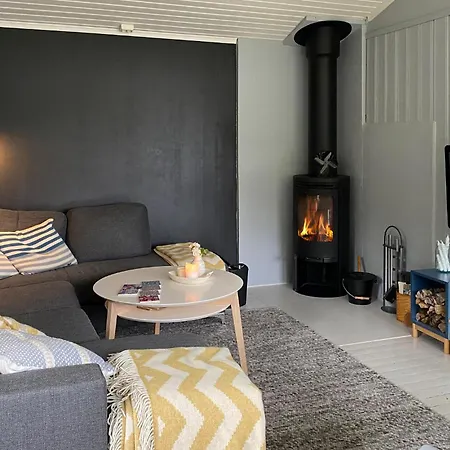 4 Bedroom In Deknepollen * 몰뢰위
