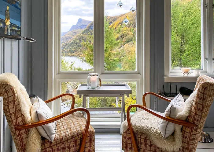 4 Bedroom In Deknepollen * Maloy