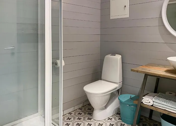 4 Bedroom In Deknepollen