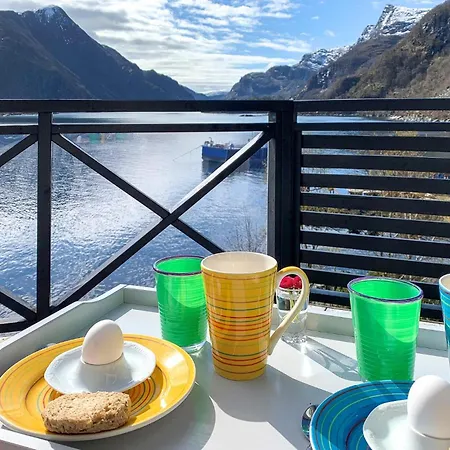 4 Bedroom In Deknepollen Dom wakacyjny Maloy