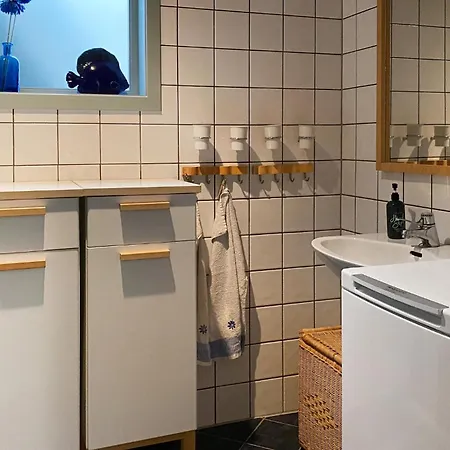 4 Bedroom In Deknepollen Dom wakacyjny *